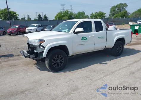 2021 Toyota Tacoma Sr5 V6 z USA, uszkodzony, nr VIN 3TYSZ5AN3MT049514